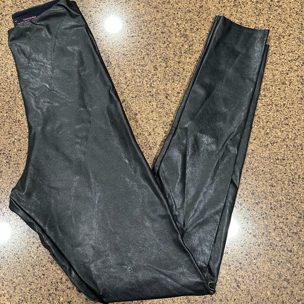 Commando Faux Leather Leggings Size M